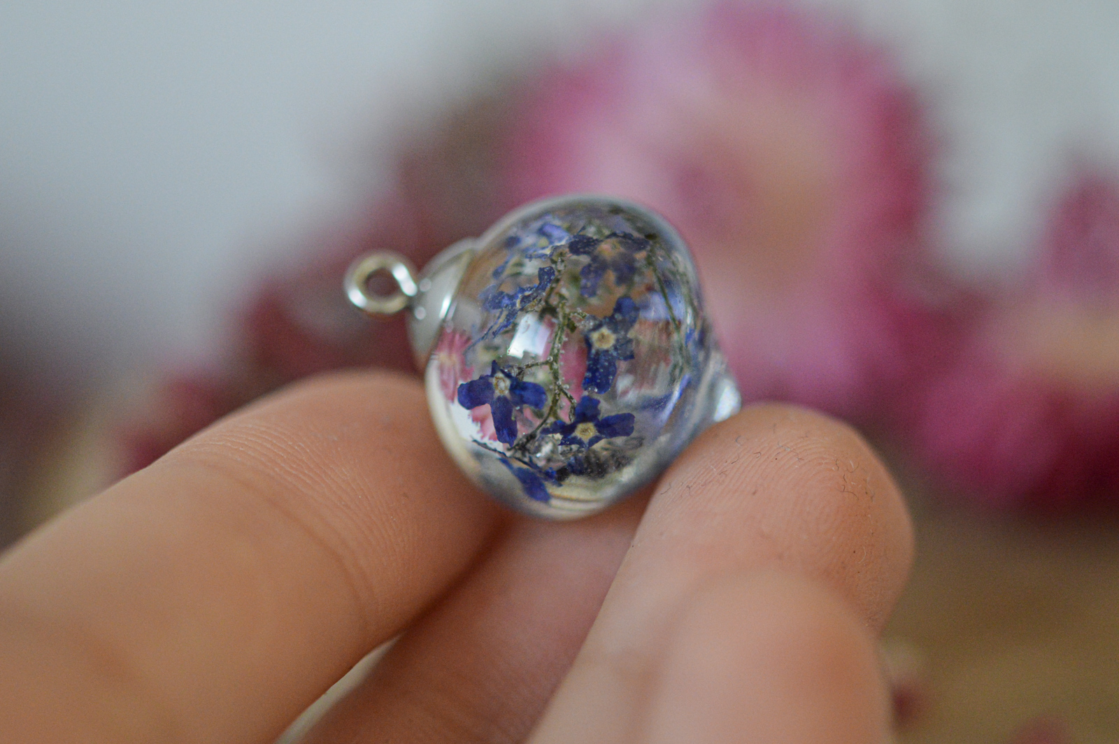 Náhrdelník pomněnkový